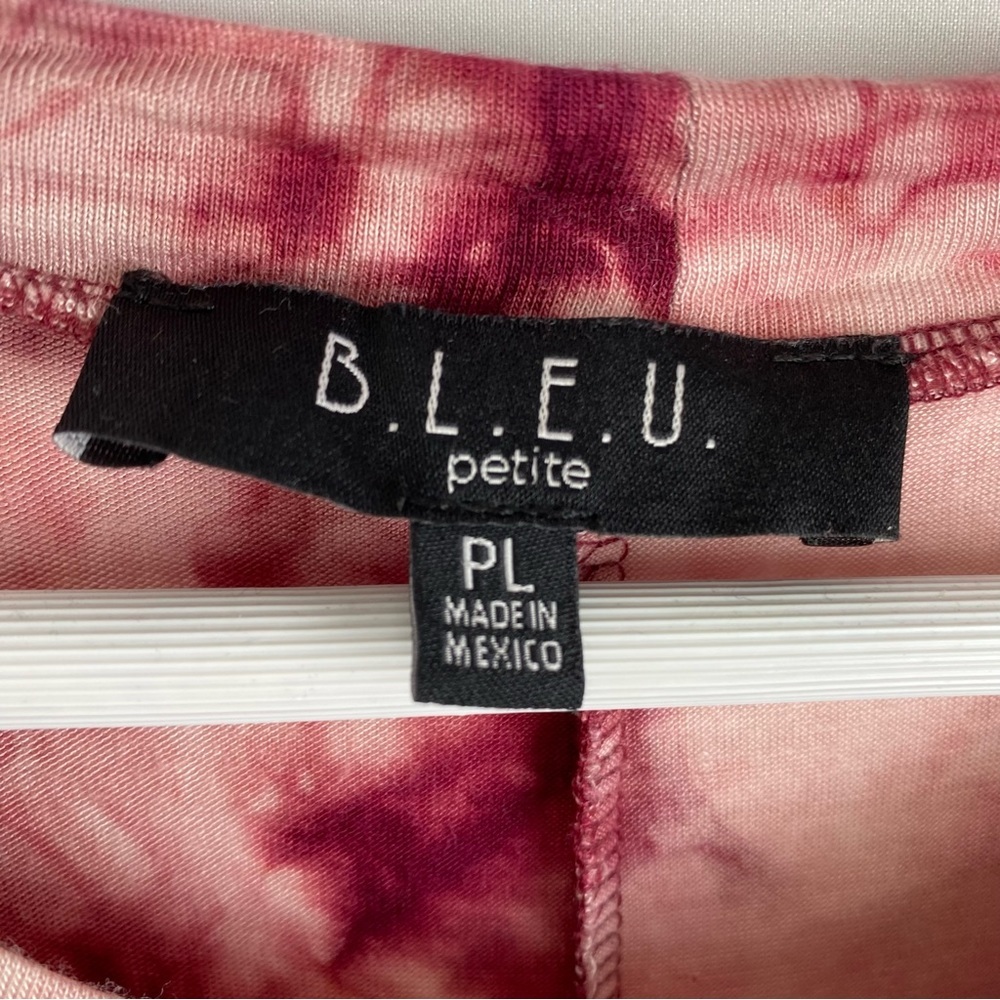 Trendy Tie Dye B.L.U.E. Top size Petite Large - Picture 7 of 11